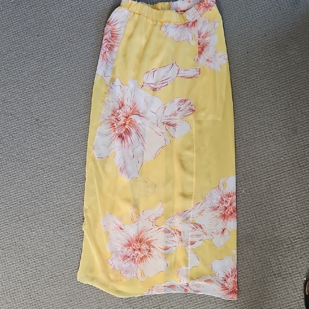 Source Unknown Yellow Floral Maxi Dress